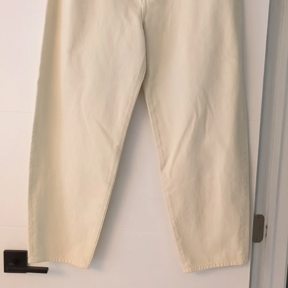 FRAME The Candle Mid-Rise Tapered Barrel Leg Women's Jeans InButter Yellow Sz 31 - Picture 7 of 9